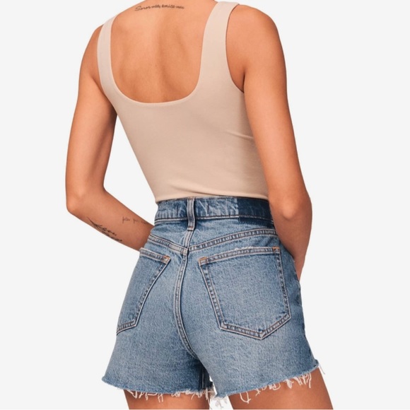 Abercrombie High Rise Short - Curve Love Size 26/2 - Picture 3 of 6